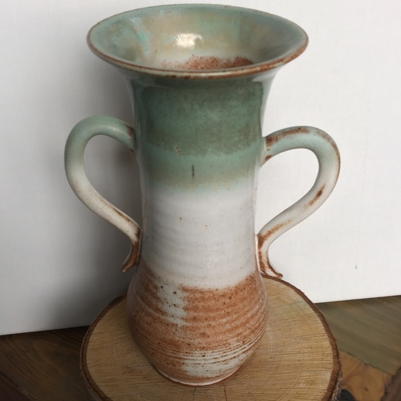 Ombré Glazed Handmade Pottery Colorful Handle Vase - Picture 4 of 10